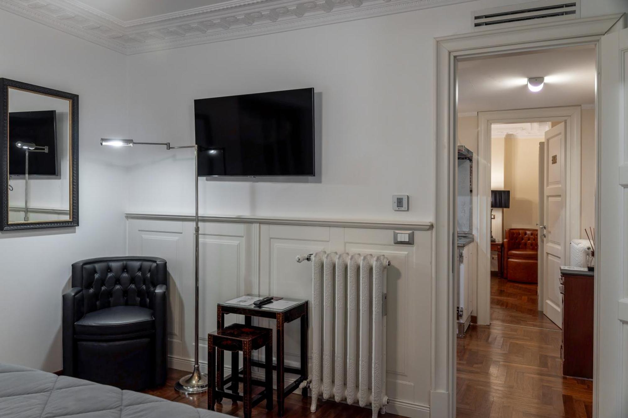 Regal House Roma Capucci 6 Hotel Екстериор снимка