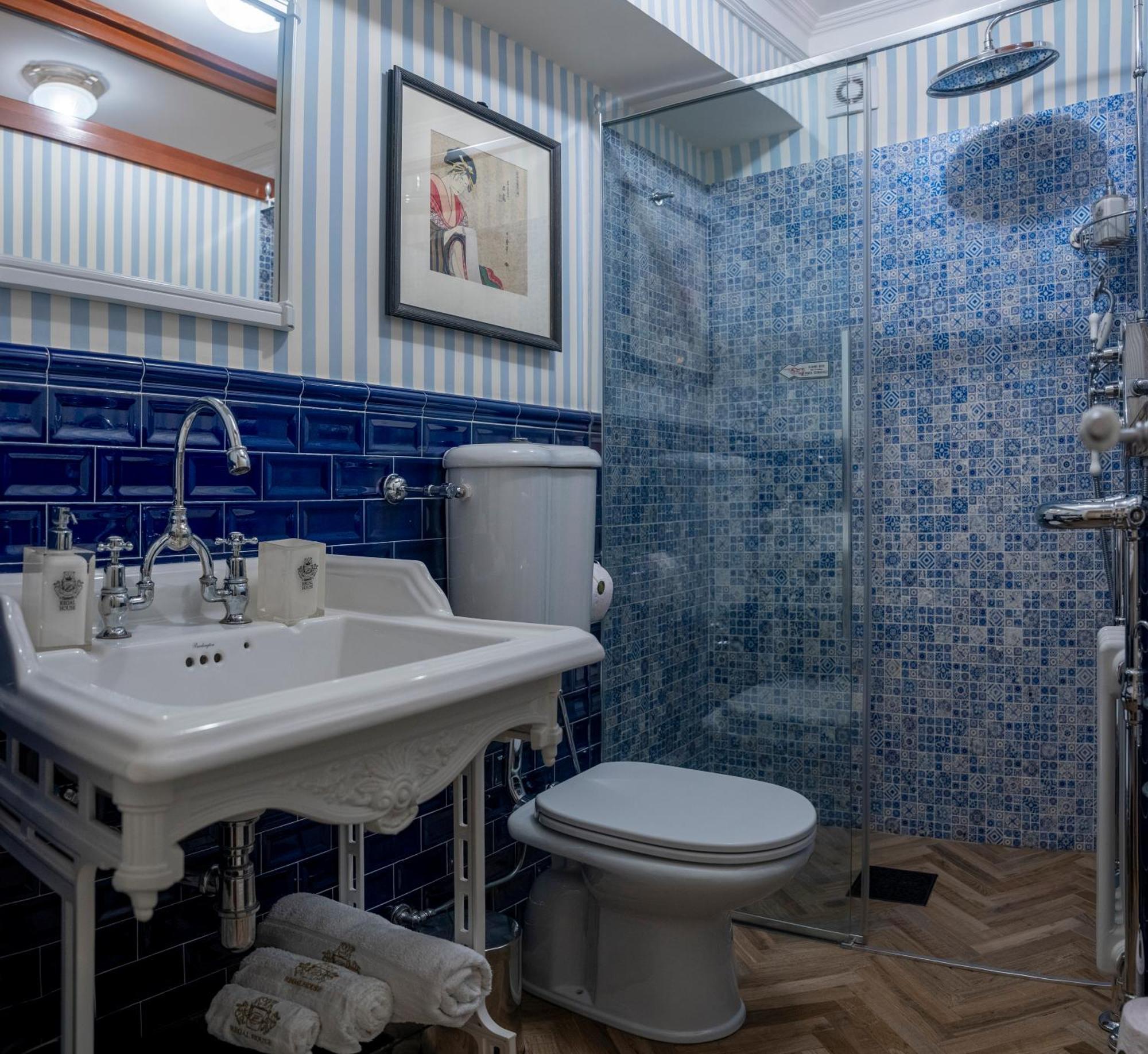 Regal House Roma Capucci 6 Hotel Екстериор снимка